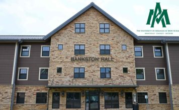 University-of-Arkansas-Monticello-Scholarship-356x220