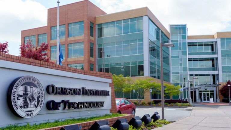 Oregon-Institute-of-Technology-Scholarship-1068x601